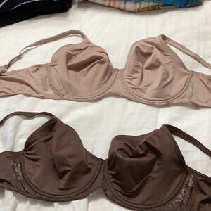2 Ellen Tracy bra unlined